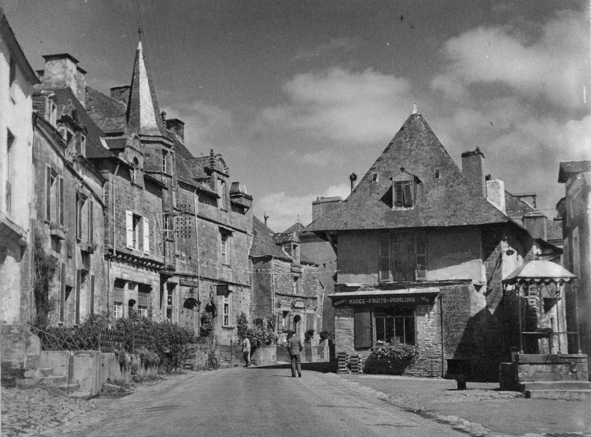 Hôtel Le Pelican à Rochefort-en-Terre Extérieur photo